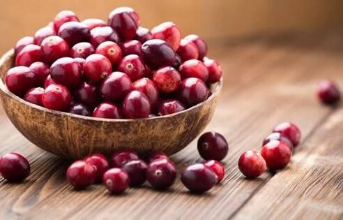 Parasitic cranberries berries